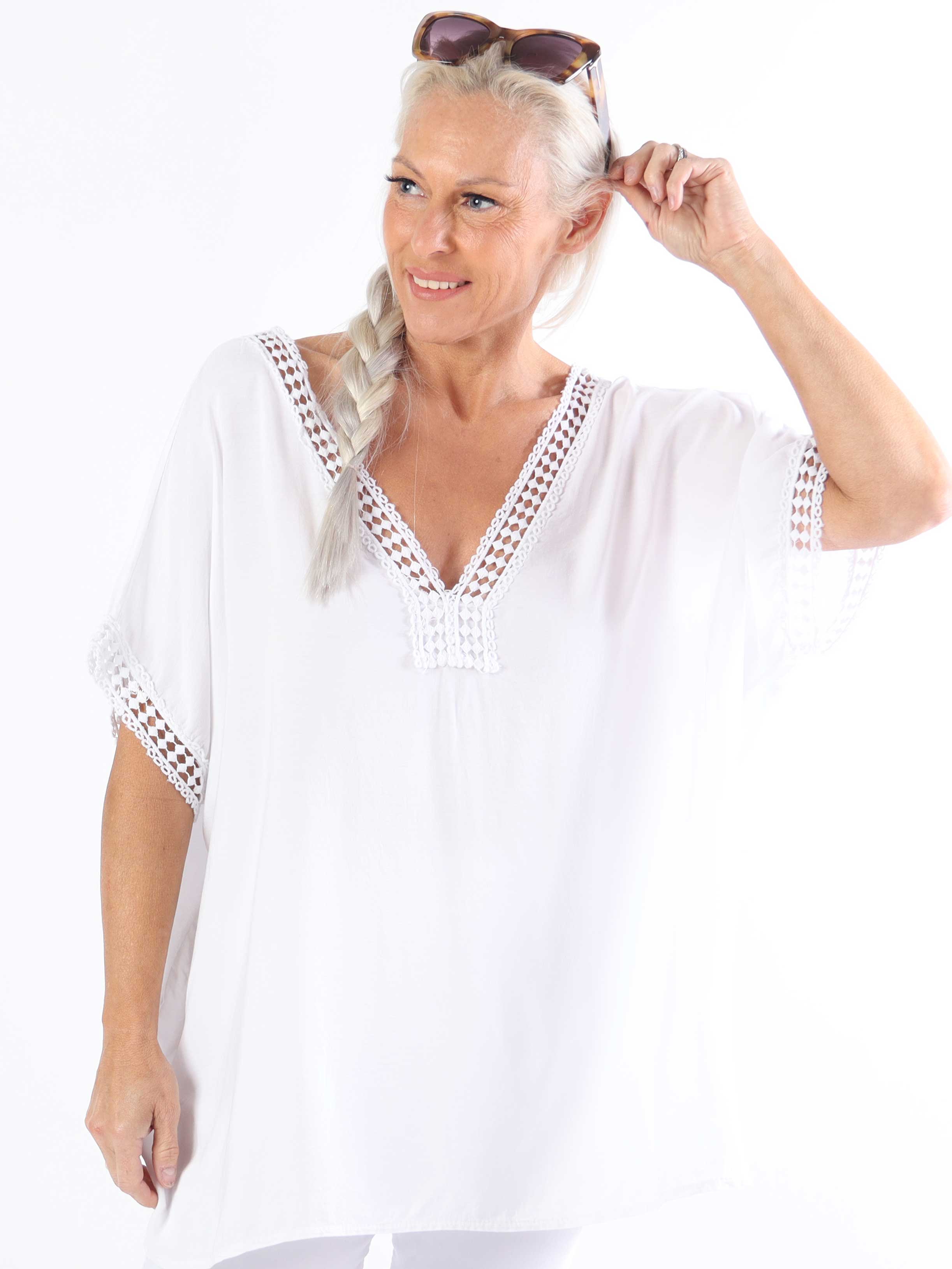Muna - Plus size tunika i let viskose med broderinger